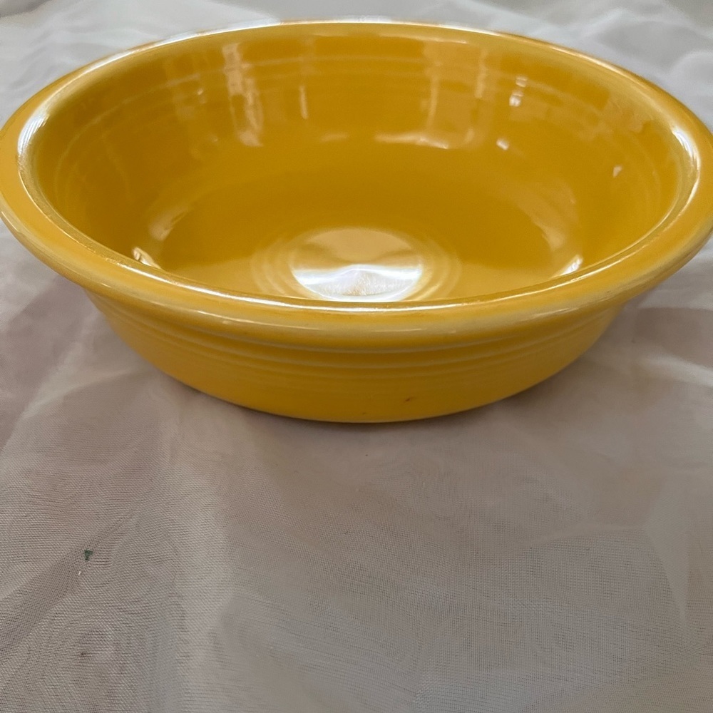 Fiesta bowl small yellow vintage 7” circumference creamic serving dinner - Picture 2 of 6